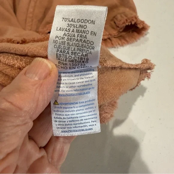 Umgee Linen Blend Top Short Sleeve Pintuck Fringe Hems Peachy Tan Women’s Size M - Picture 9 of 9
